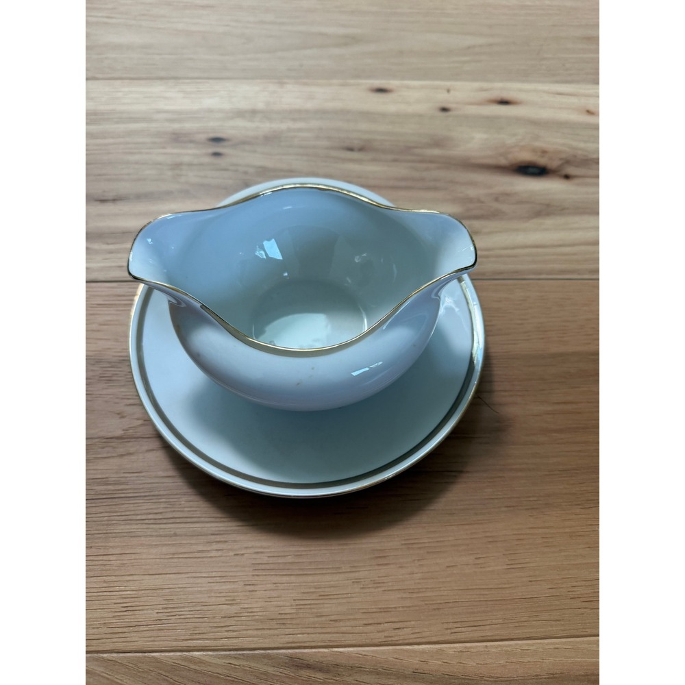 St. Regis Fine China Gravy Boat Pattern 102 White Gold Trim Japan Vintage